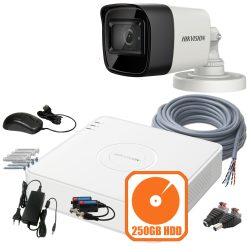 Hikvision biztonsági kamera rendszer részletei DVR-vel és tartozékokkal.