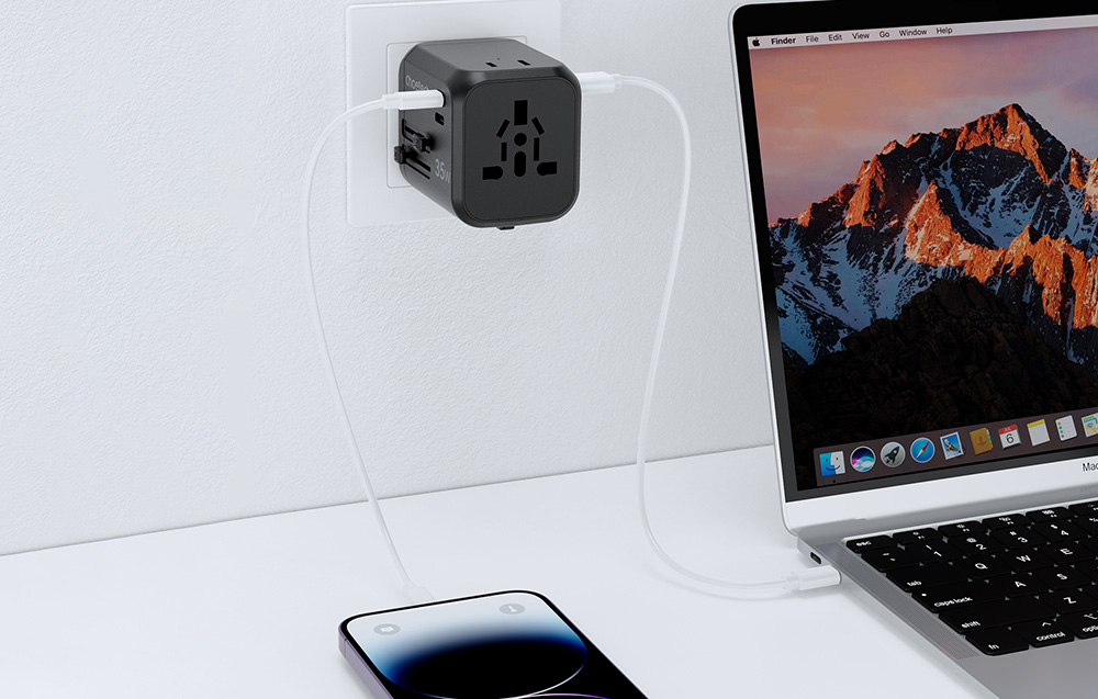Choetech PD5008 utazó hálózati töltő, 3xUSB-A, 2xUSB-C, GaN, 35W, US/EU/UK/AU (fekete) 1