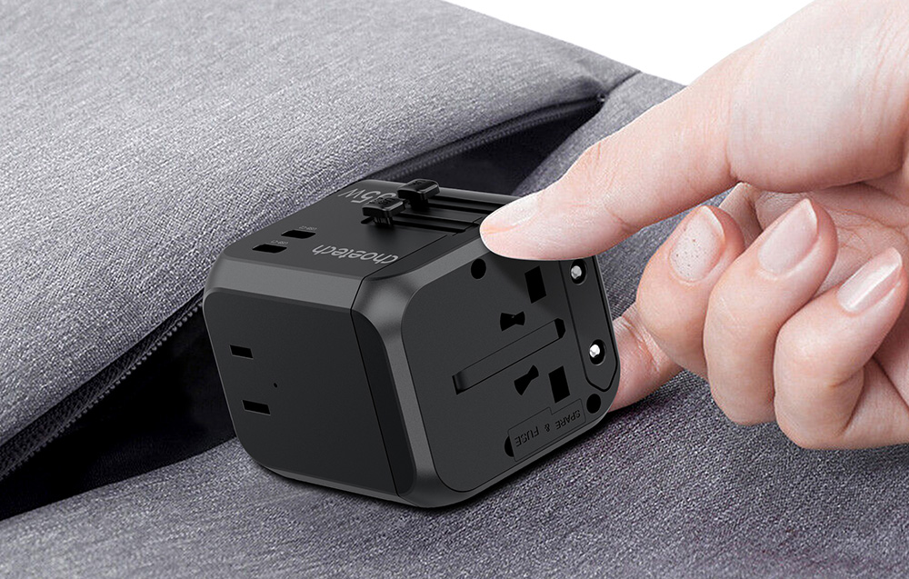 Choetech PD5008 utazó hálózati töltő, 3xUSB-A, 2xUSB-C, GaN, 35W, US/EU/UK/AU (fekete) 3