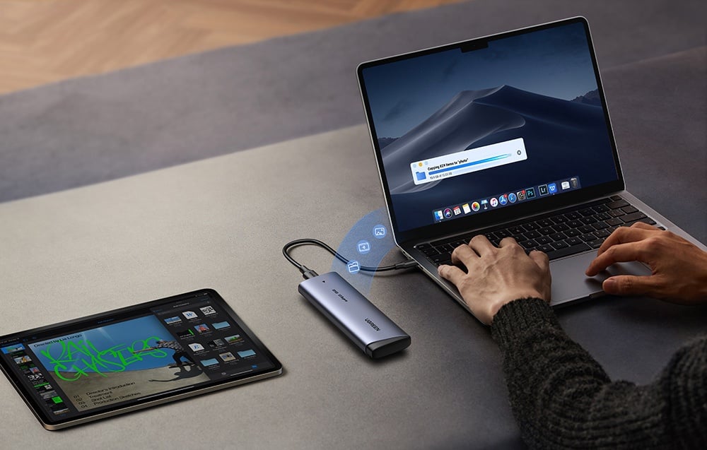 SSD tokozás Ugreen CM767, USB-C, M.2 NVMe/SATA 2
