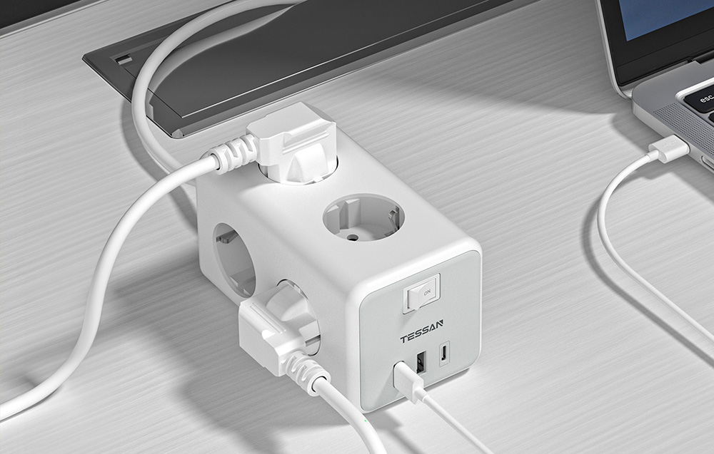 TESSAN Power strip TS-306-C 1