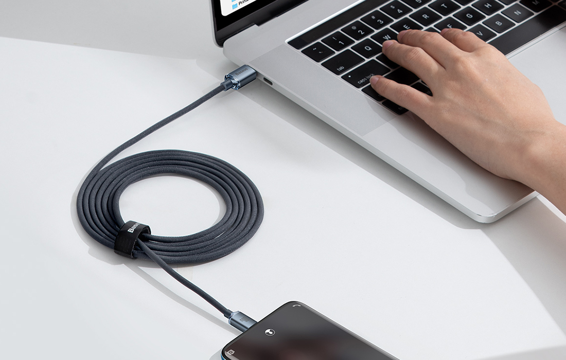 Baseus Crystal Shine USB-C-USB-C kábel, 100W, 2m (fekete) 2