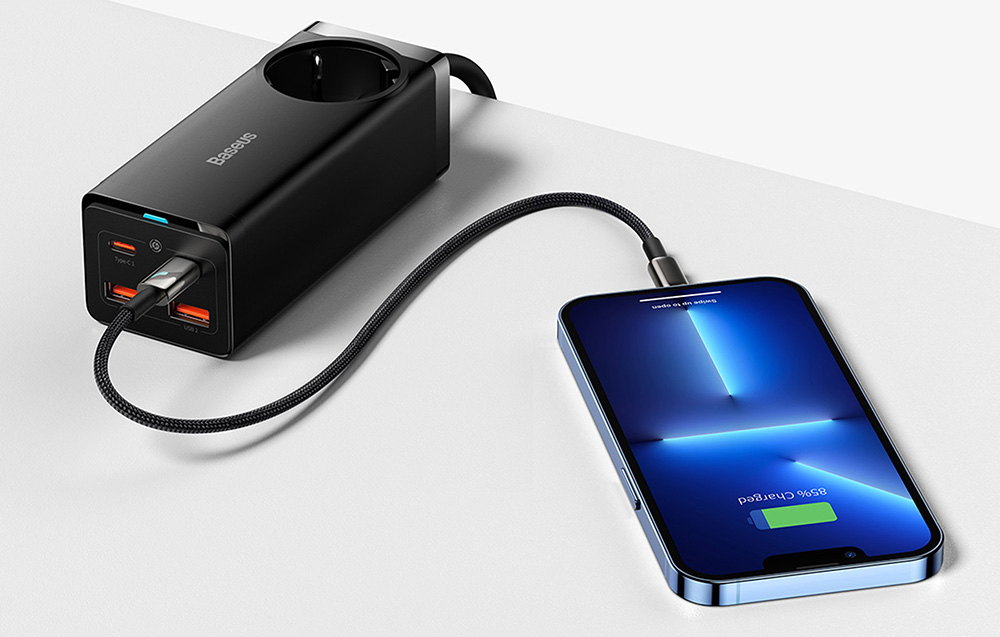 Baseus GaN3 Pro töltő / elosztó, 2xUSB + 2xUSB-C + AC, 100W, fekete 2