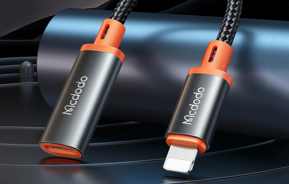 Mcdodo CA-1440 adapter - csatlakozó, USB-C - Lightning, fekete 3