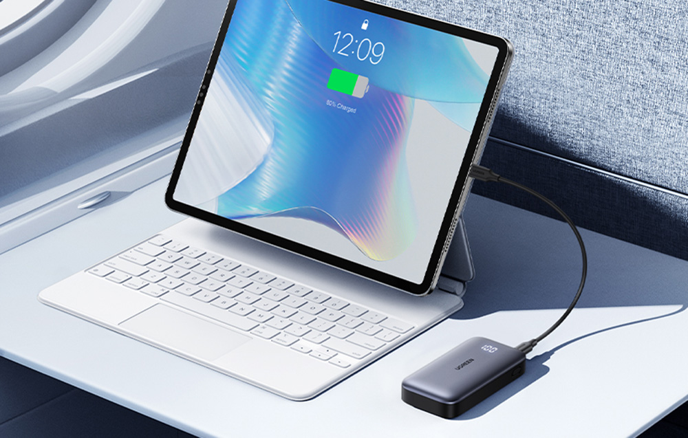 Ugreen Nexode PB501 powerbank, 10000mAh, USB, USB-C, 30W PD, fehér 2