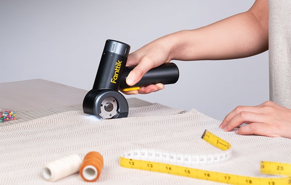 Fanttik C8 Nano elektromos vágógép 1