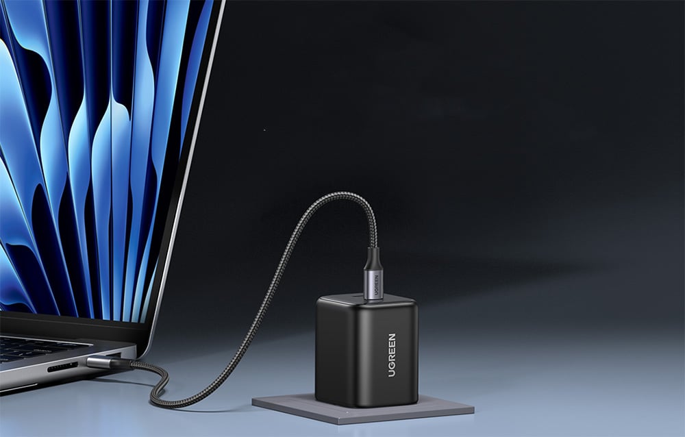 Kettős UGREEN USB-C 45W töltő X526 (fekete) 1