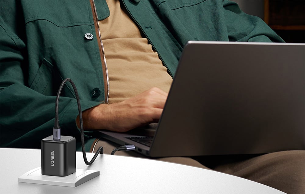 Kettős UGREEN USB-C 45W töltő X526 (fekete) 4