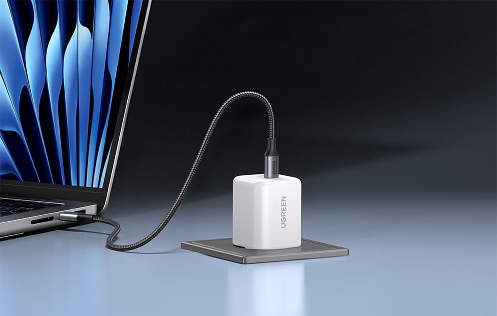 Kettős UGREEN USB-C GaN 45W X526 töltő (fehér) 1