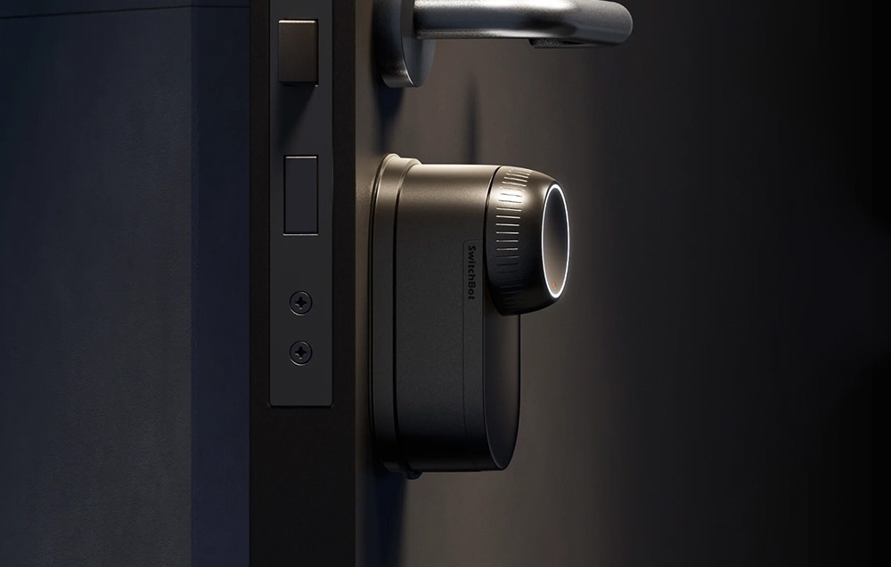 SwitchBot Lock Ultra intelligens ajtózár (fekete) 1
