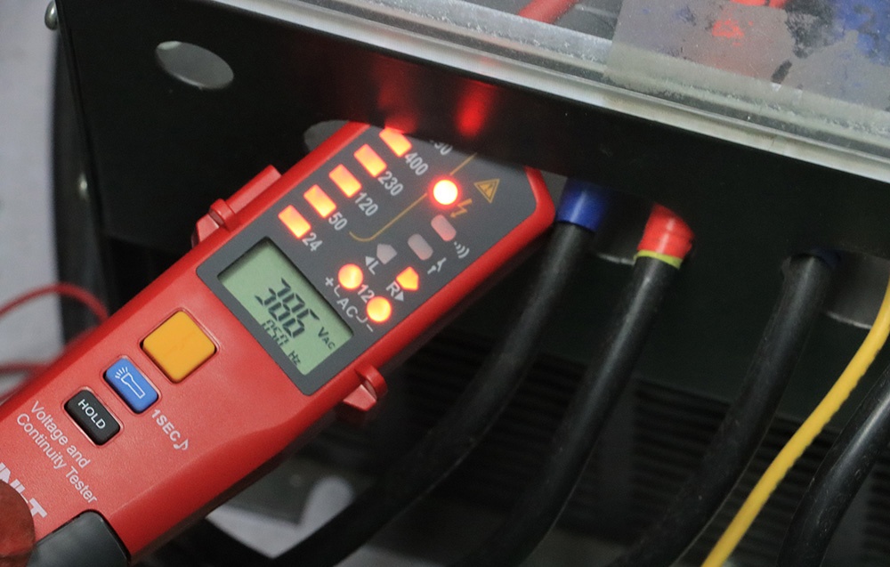 UNI-T UT18E feszültség- és folytonossági teszter 2